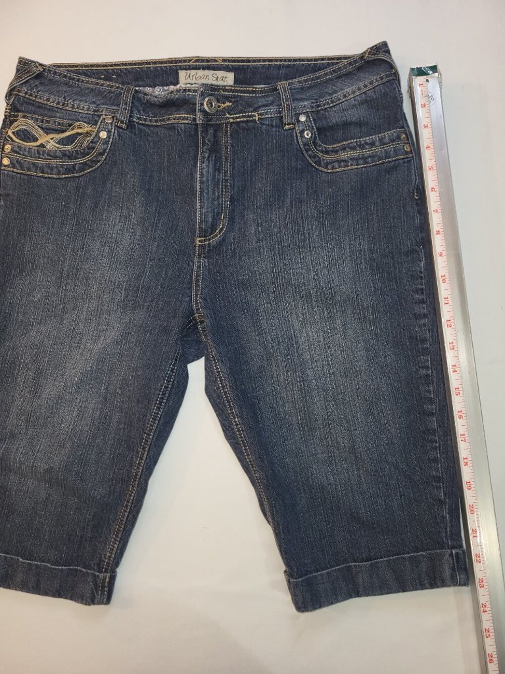 Urban Star Denim Jean Shorts Women’s Size 14 Blue Wash Stretch Casual Summer - Picture 2 of 7